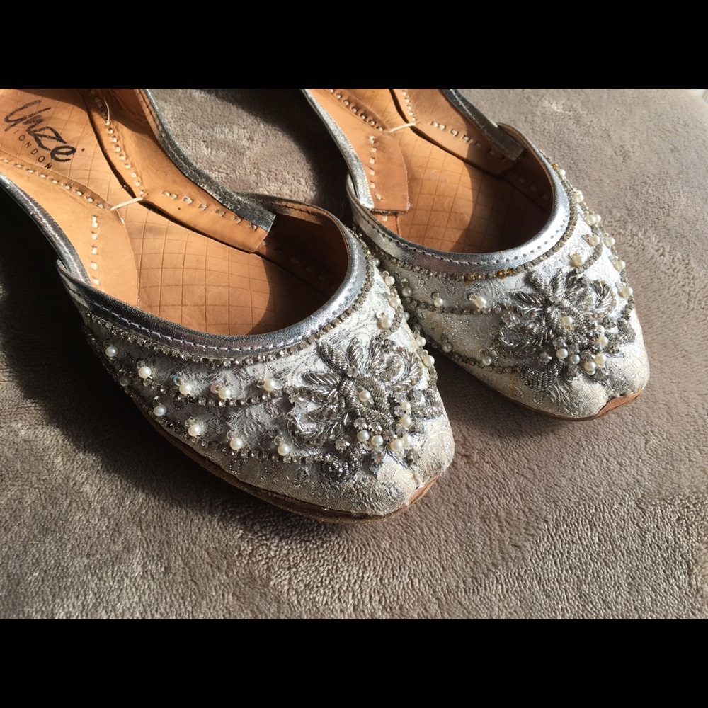 Indian Slippers, Beaded, Unze London